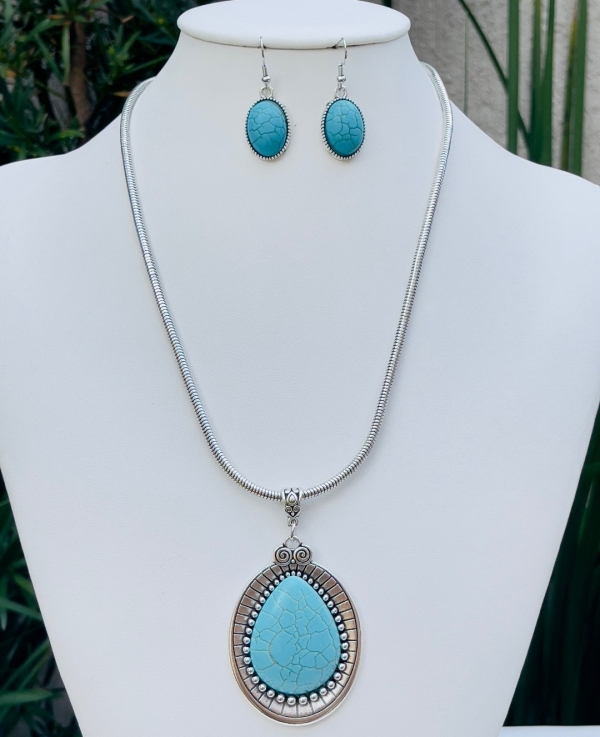 Conjunto Prata Estilo Boho com Pingente em Howlita Azul