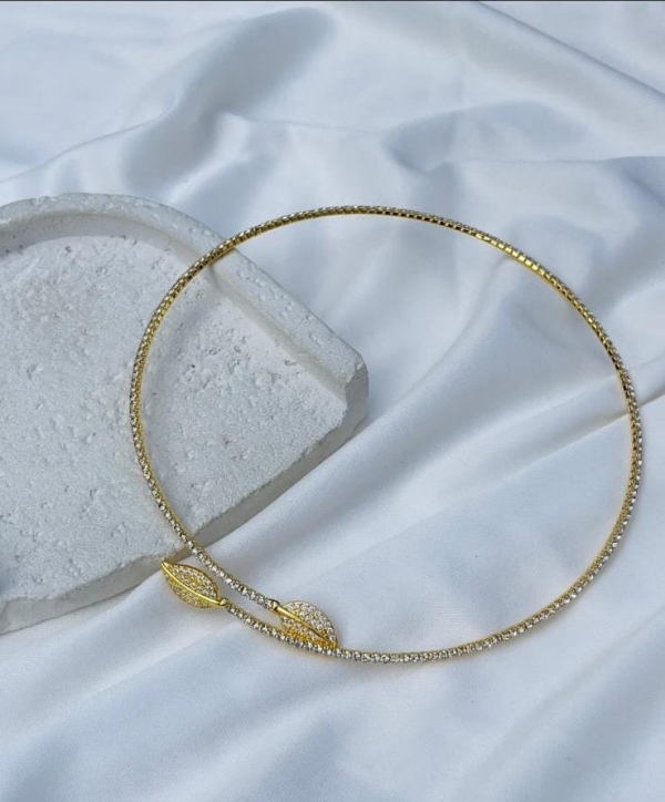 Choker Folhas com Strass