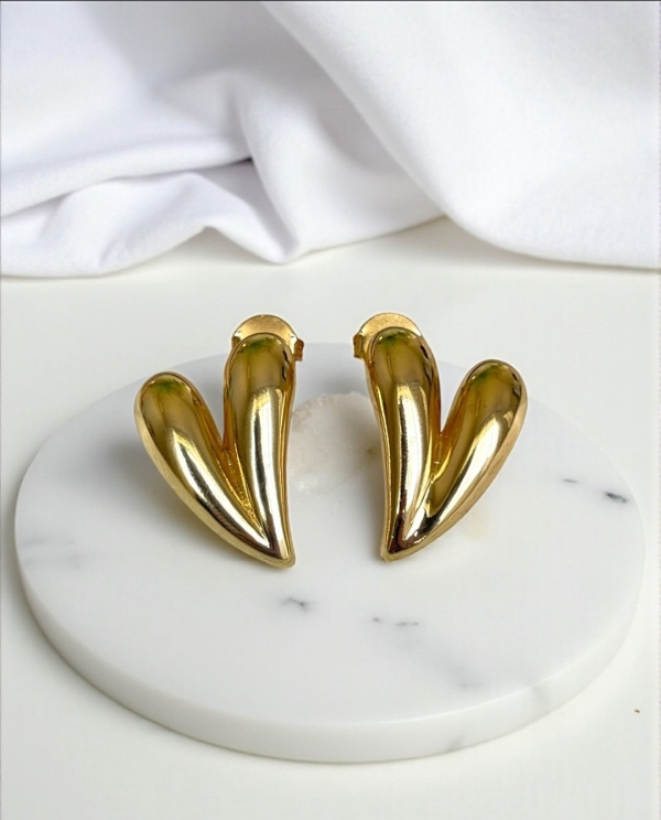 Brincos Coração Estilizado - Banho Dourado