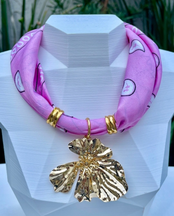 Colar Tendência Bandana pingente Flor - Imagem 3